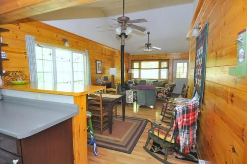 Cabin at Sleepy Creek