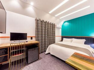 Hotel Image 1