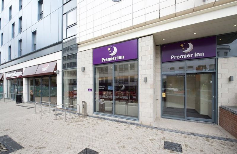 Premier Inn Bristol City Centre Lewins Mead