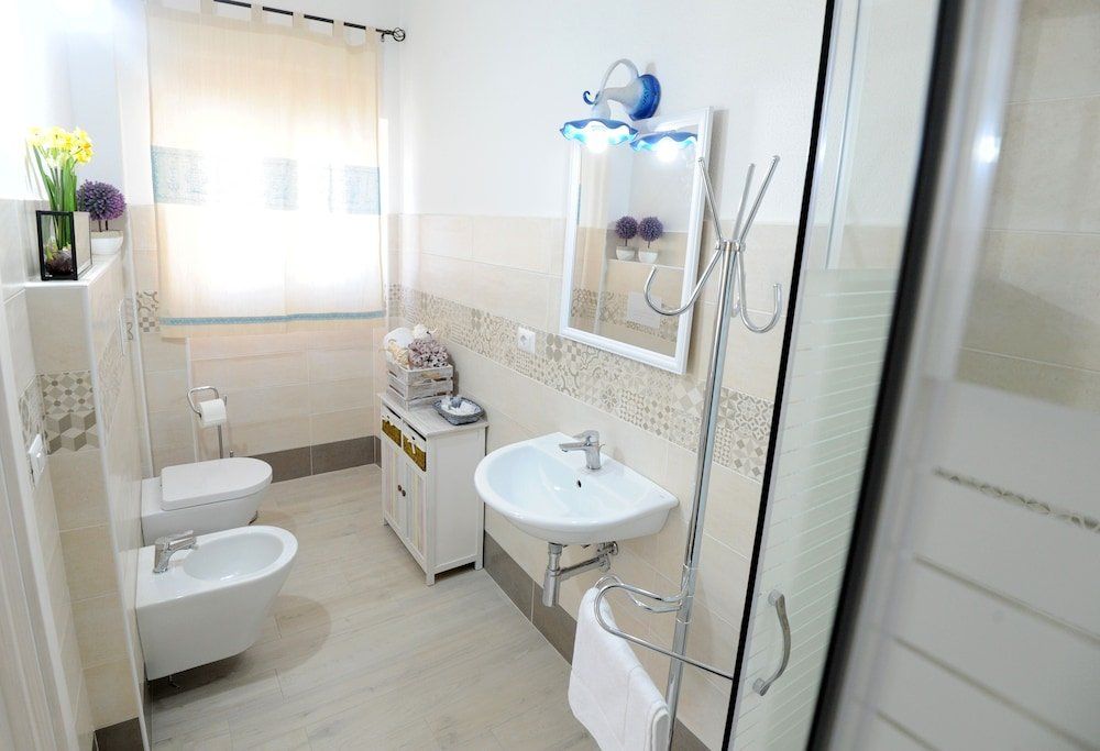 INAH Rooms