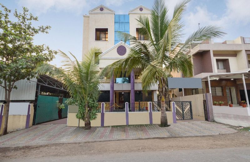 OYO 22999 Hotel Kandil