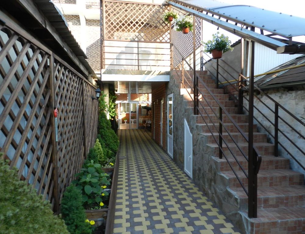 Outdoor Pictures 1