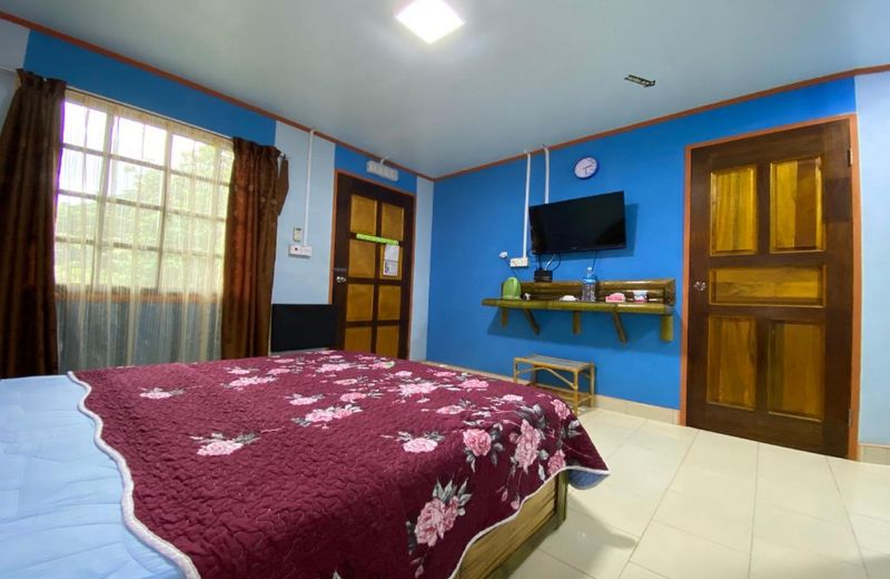 OYO HOME 90286 Yuna Bamboo Rest & Stay