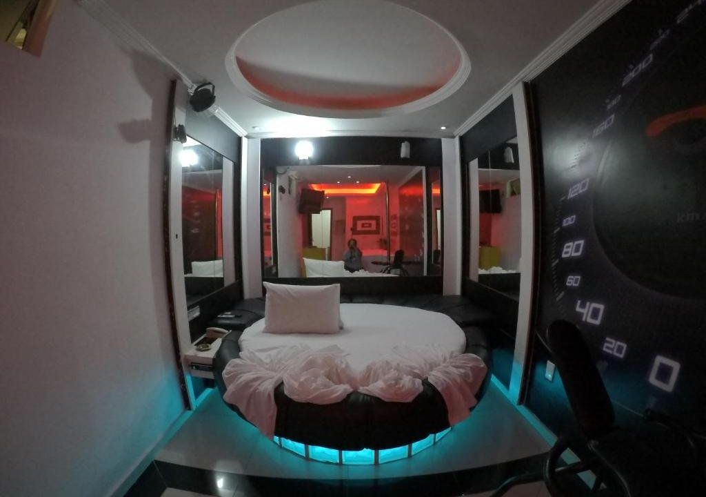 Motel Fantasy 2 (Adult Only)