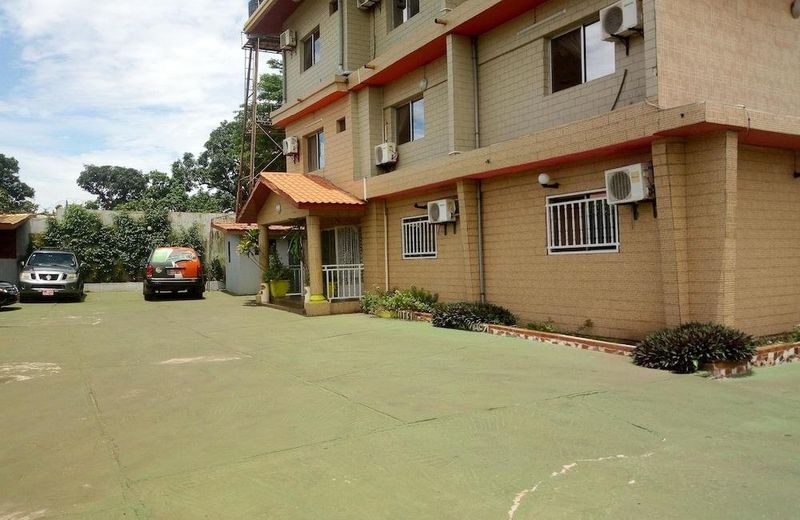 Zambezi Inn Hotel