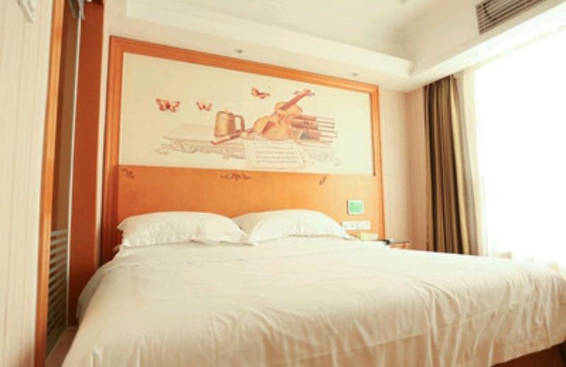 Vienna Hotel Huizhou Danshui Baiyun Road