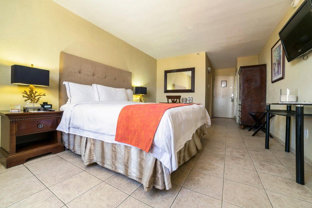 BRICKELL BAY BEACH CLUB ARUBA - ALL ADULTS