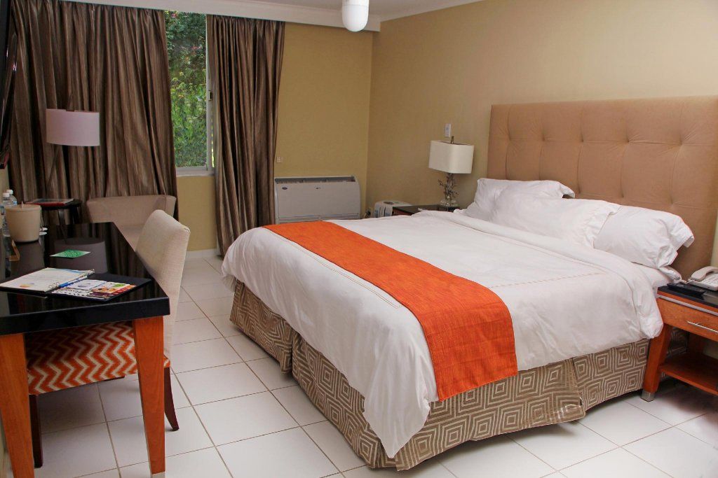 BRICKELL BAY BEACH CLUB ARUBA - ALL ADULTS