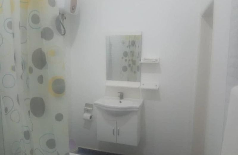 Ama Serwaa Lodge