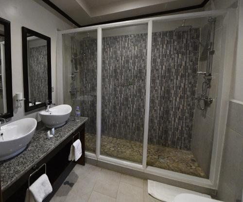 Five Volcanoes Boutique Hotel