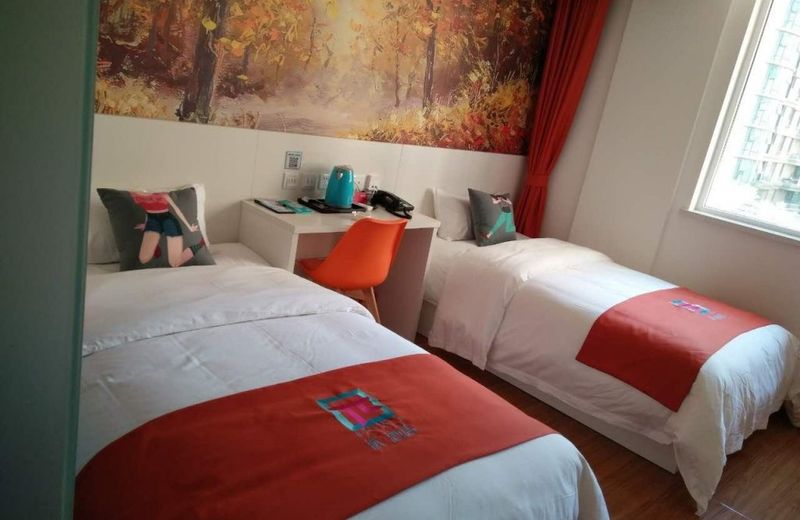 Pai Hotel Yanjiao Tianyang Plaza