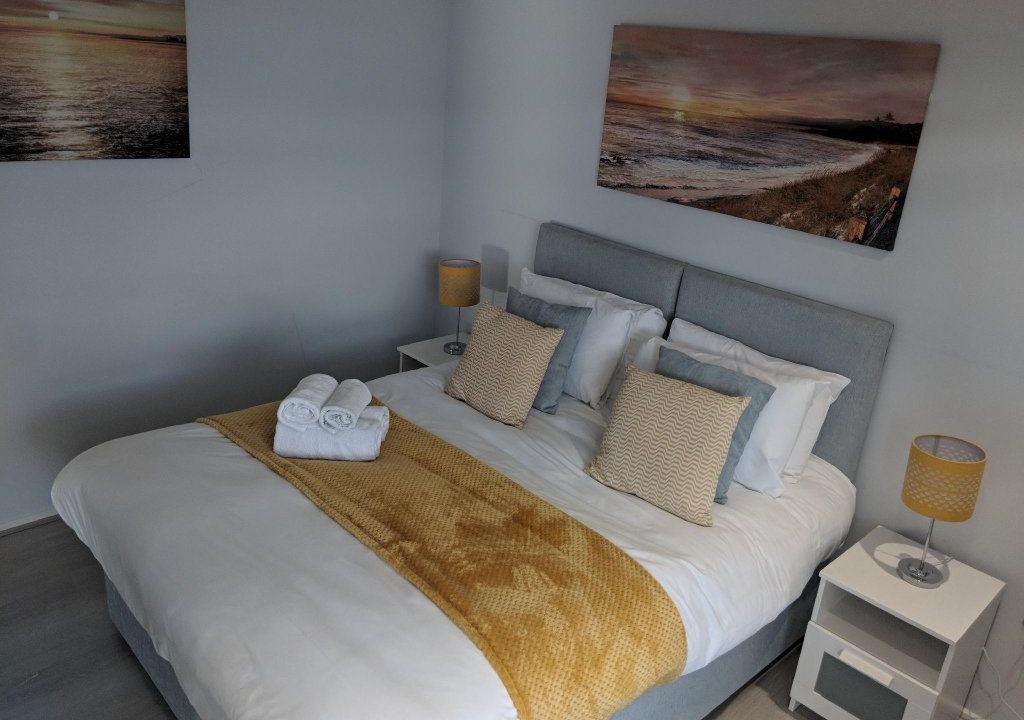 LT Grove Apartment - Stratford