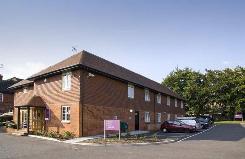 Premier Inn Colchester Town Centre Castle Hotel