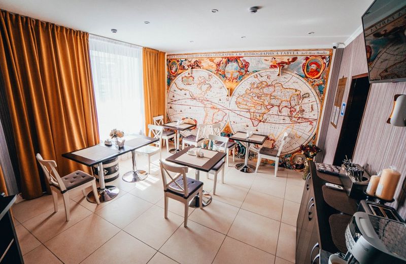 Parus Hotel