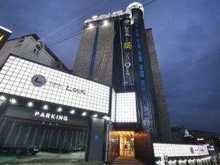 Hotel Image 1