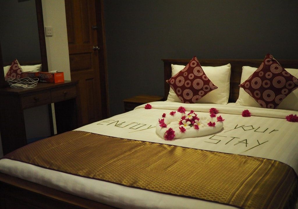 Equator HomeStay