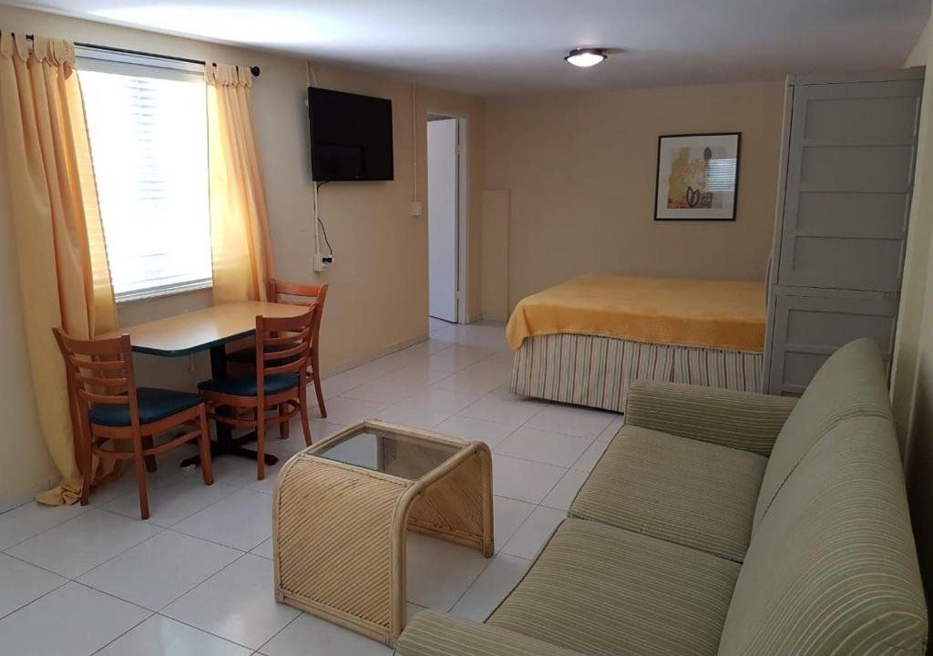 Maria Mulata Apartments