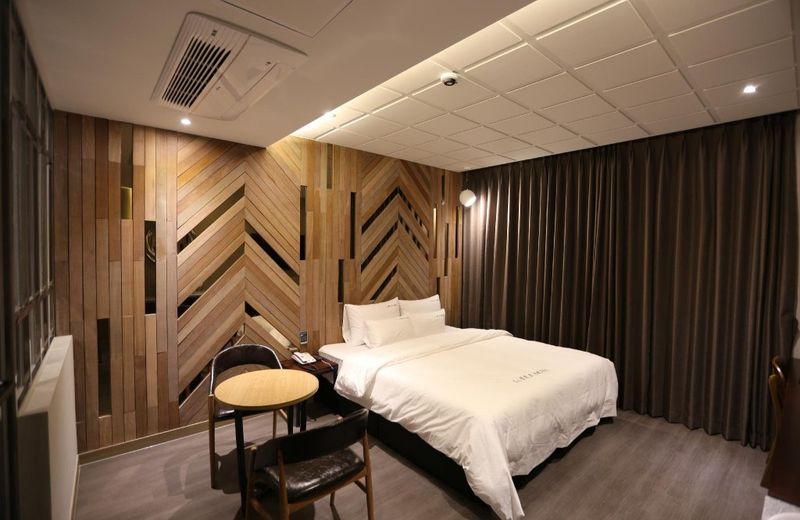 Idea Hotel