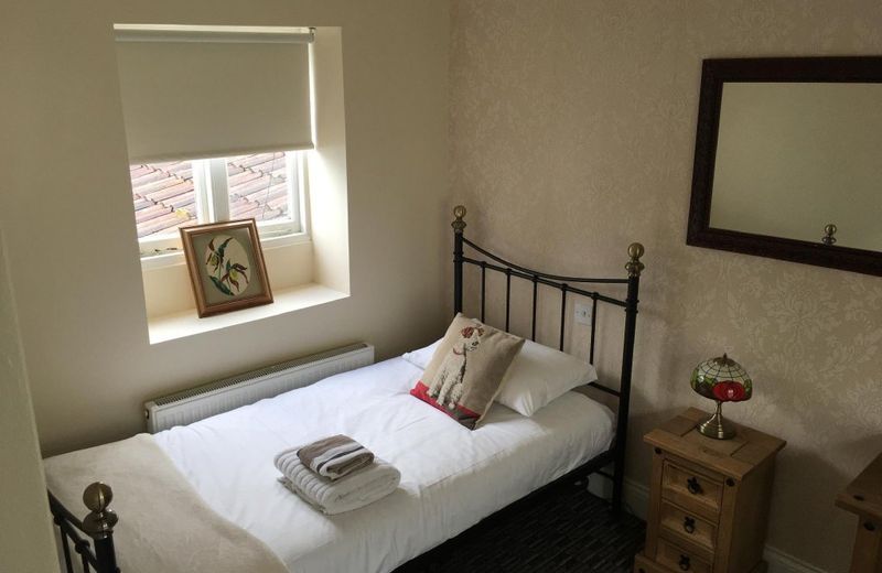 The Hollies Inn