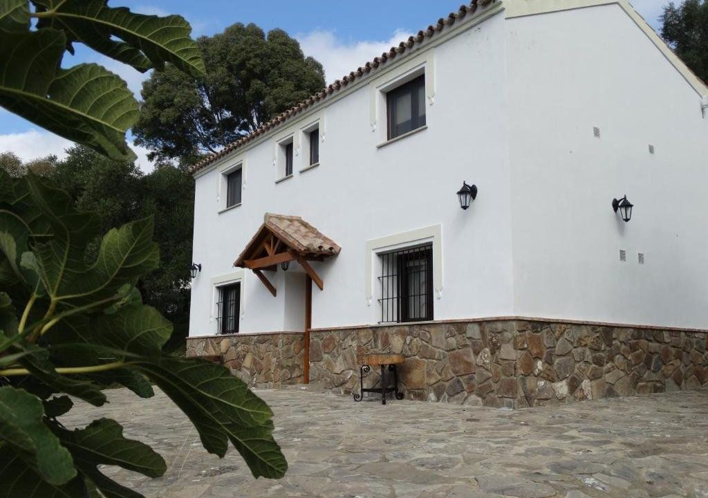 Alojamiento Rural El Lario