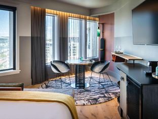 Hotel Image 1