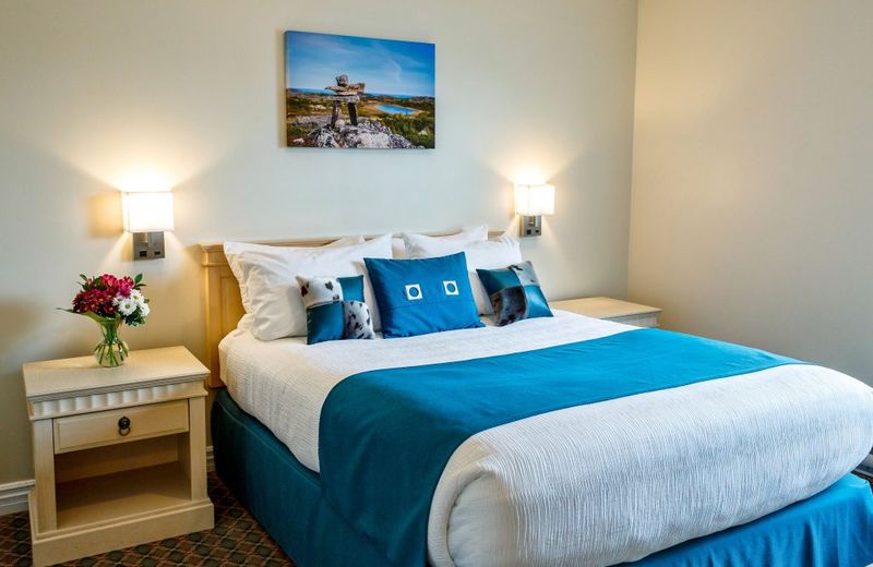 Royal Inn & Suites