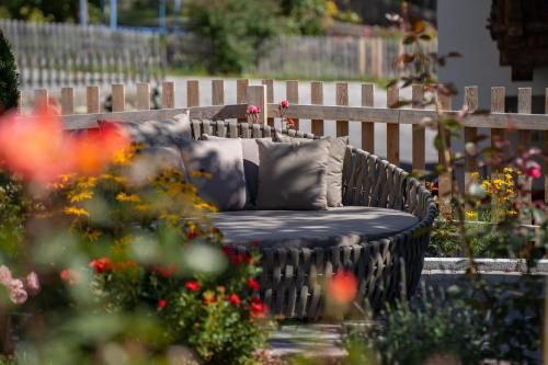 Outdoor Pictures 9