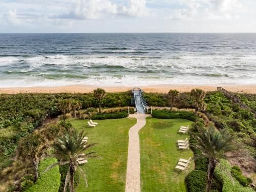 832 Cinnamon Beach, 3 Bedroom, Sleeps 8, Ocean Front, 2 Pools, Elevator