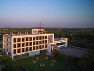 Hotel Image 1