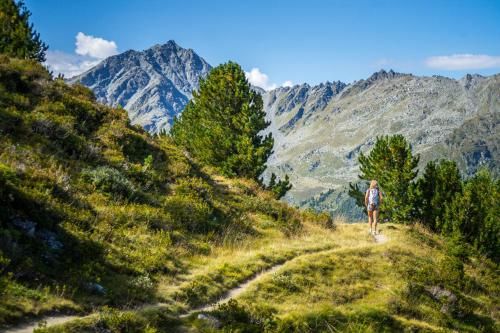 Outdoor Pictures 24