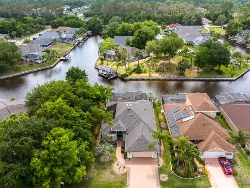 Splashing Dolphins, 3 Bedrooms, Private Pool, Pet Friendly, WiFi, Sleeps 9
