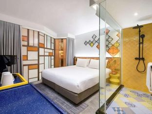 Hotel Image 1