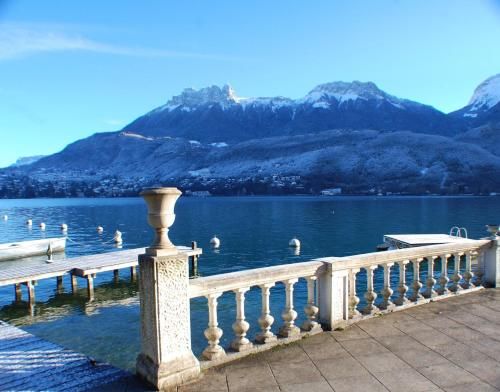 Les Libellules accès direct au lac by LocationlacAnnecy, LLA Selections
