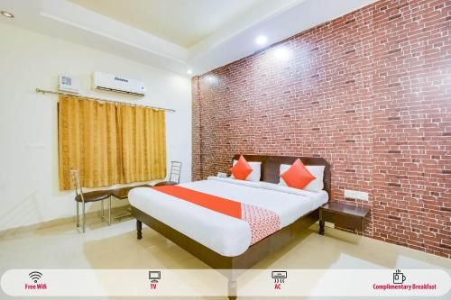 OYO 41434 The Thar Mid Way Hotel And Restaurant