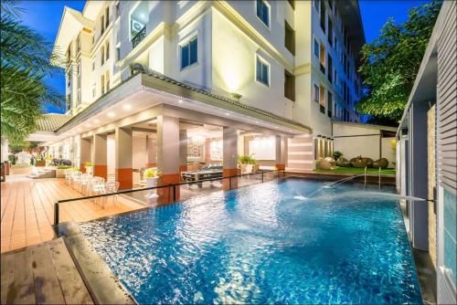 Patra Luxury Hotel Suvarnabhumi