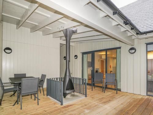 Golden Eagle Lodge