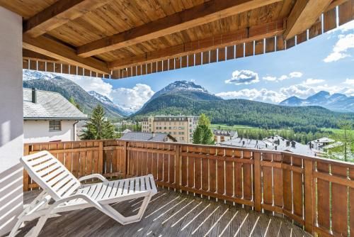 Outdoor Pictures 24