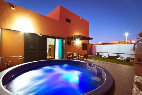 Sunrise Surf House