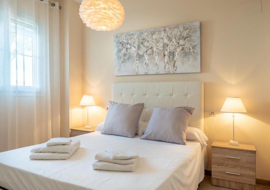 2270-Amazing new 2 bedrooms with furnished terrace