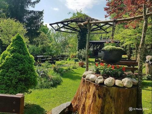 Outdoor Pictures 17