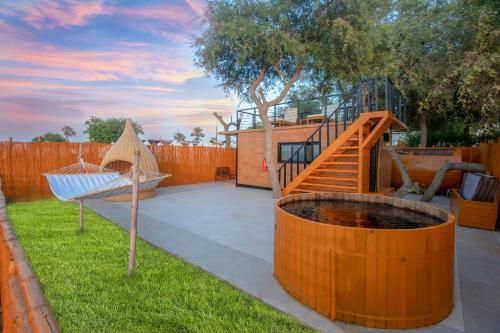 Outdoor Pictures 21