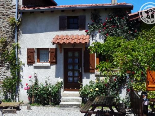 Gîte Saint-Chamond, 2 pièces, 3 personnes - FR-1-496-41