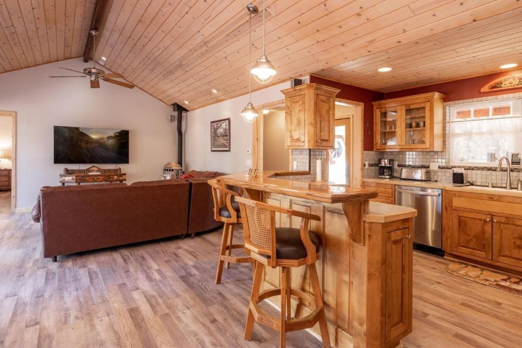 100 Pines Ranch #2005 by Big Bear Vacations