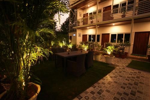 Outdoor Pictures 9