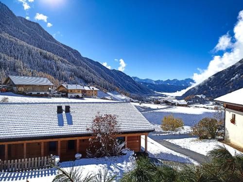 Hoferhof Apt A