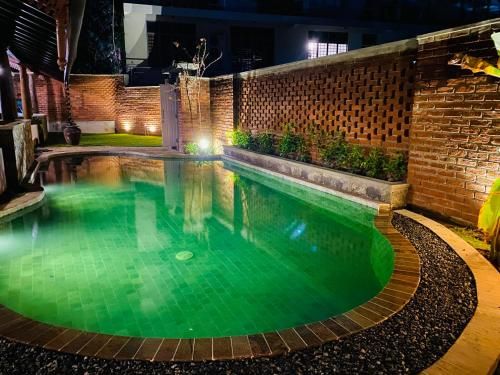 Outdoor Pictures 9