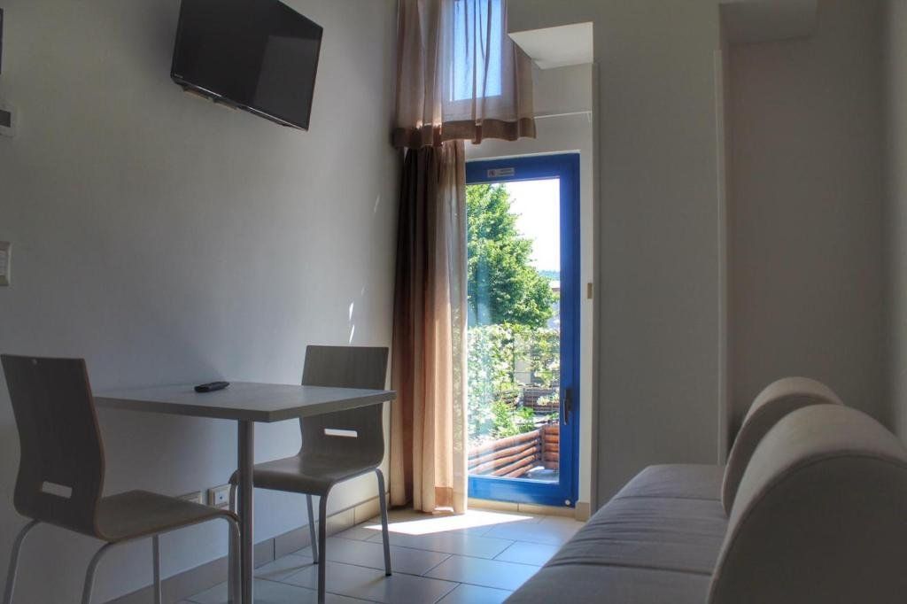 Time Out ApartHotel