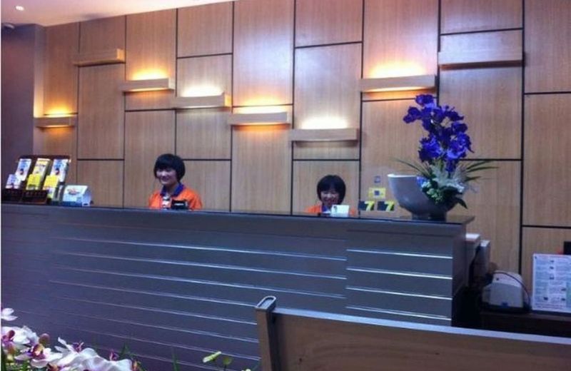 7 Days Inn Nanjing Road Pedestrian Street