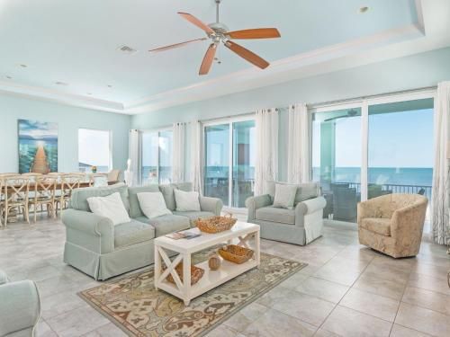 Sea Gem, 8 bedrooms, Sleeps 16, Cinnamon Beach , Private Pool, Elevator