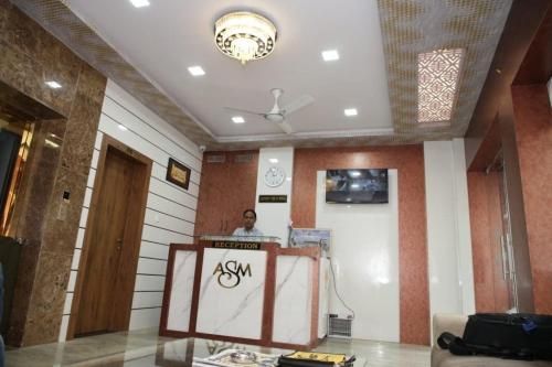 Hotel Al Sharif Manzil 90 Mtrs from Dargah